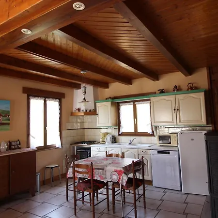 Chaleureux La 2 Cv Verte Calme Et Nature * Lesseux