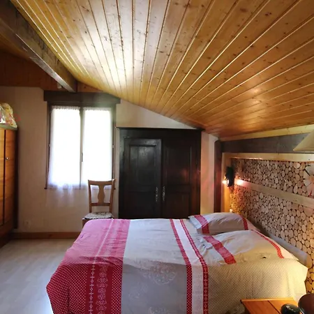 Vakantiehuis Chaleureux La 2 Cv Verte Calme Et Nature