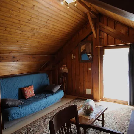 Chaleureux La 2 Cv Verte Calme Et Nature Vakantiehuis