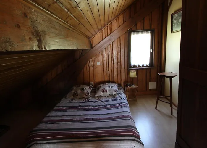 Chaleureux La 2 Cv Verte Calme Et Nature 度假居 Lusse